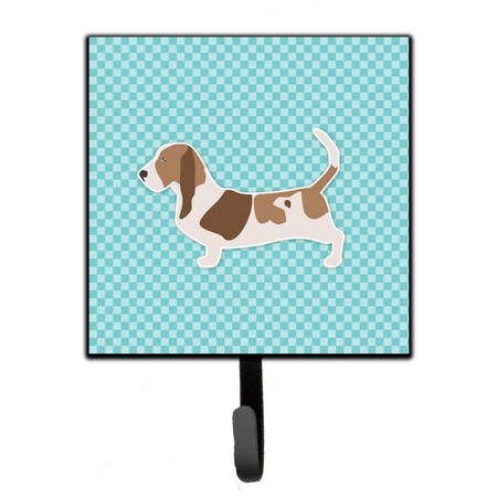 Carolines Treasures Basset Hound Checkerboard Blue Leash or Key Holder BB3702SH4